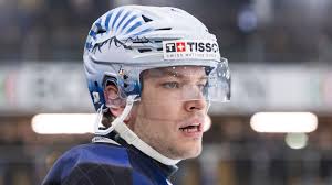 casque top scorer tissot porté en match — toms andersons — hc la chaux de fonds 2025/2026 casque top scorer tissot porté en match — toms andersons — hc la chaux de fonds 2025/2026